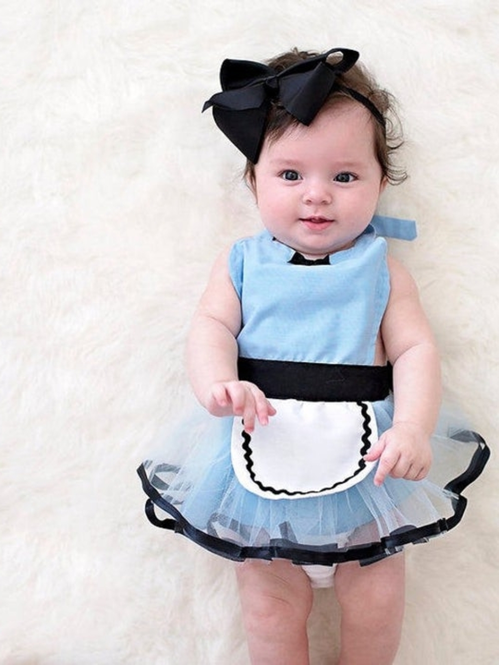 Baby Alice in Wonderland Halloween Costume Tutu Apron Bow 12-18M Handmade Infant